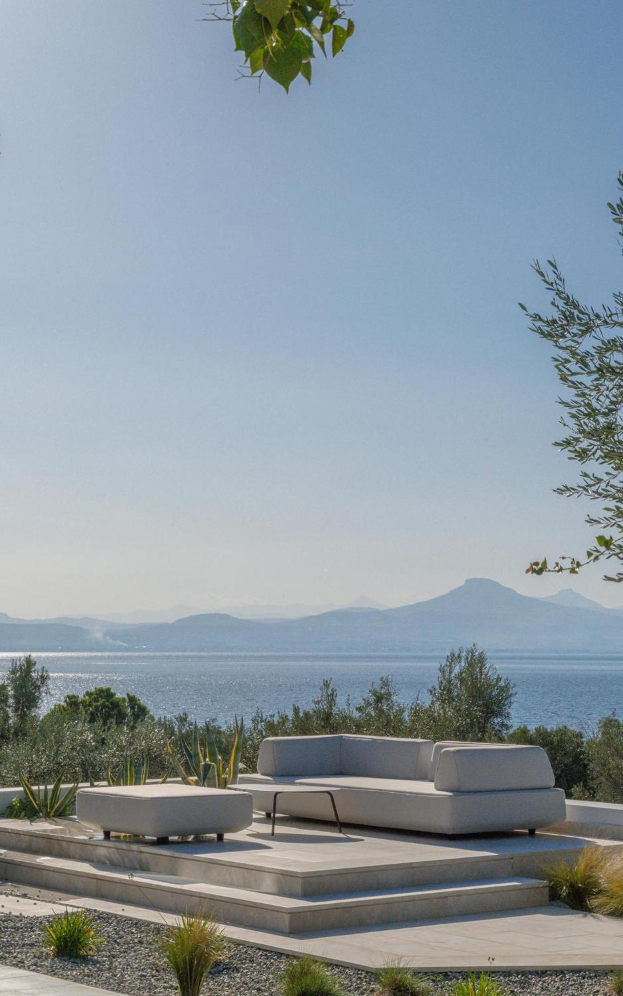 Elia Cove Luxury & Residences Villa
