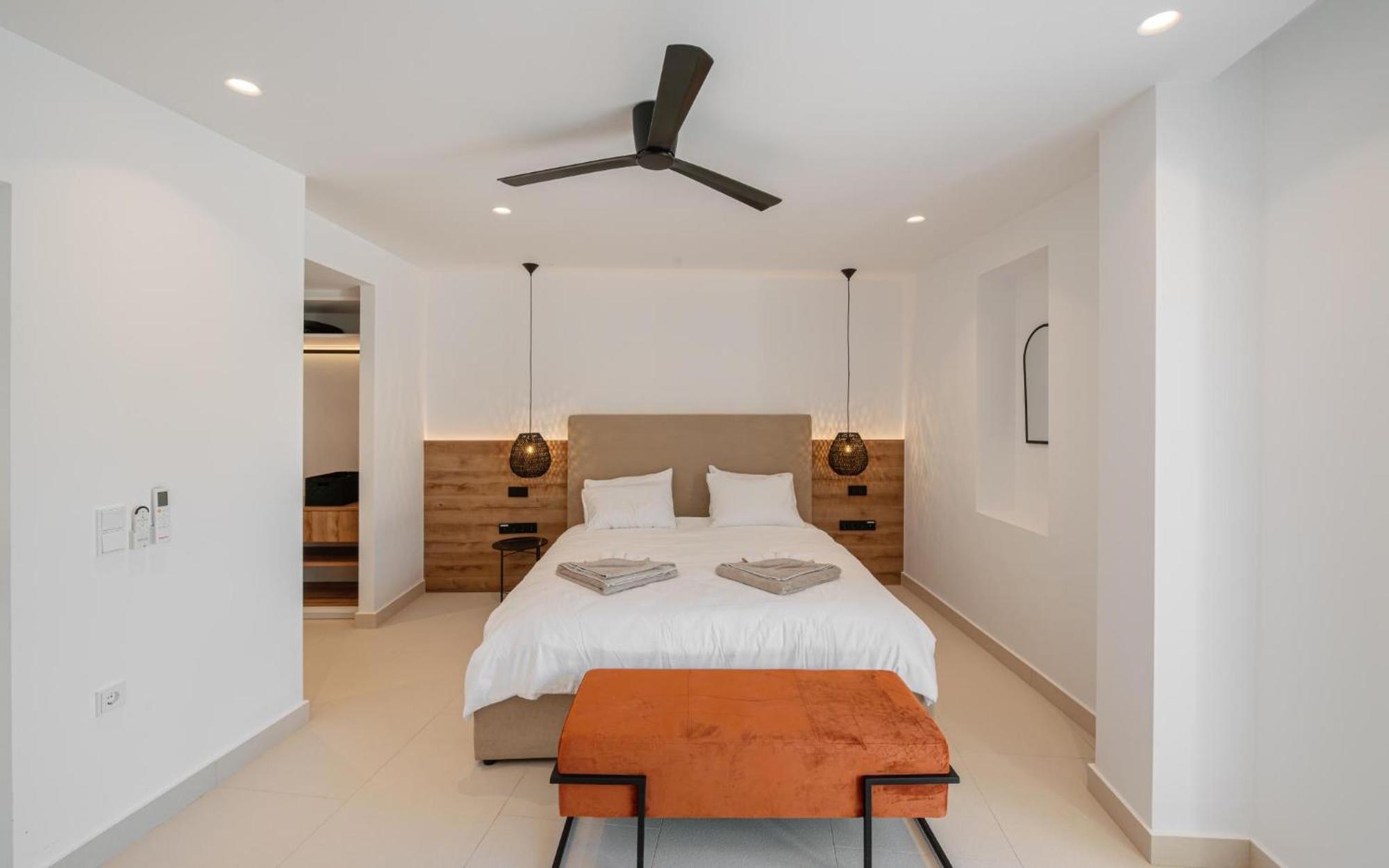 Elia Cove Luxury & Residences Villa *