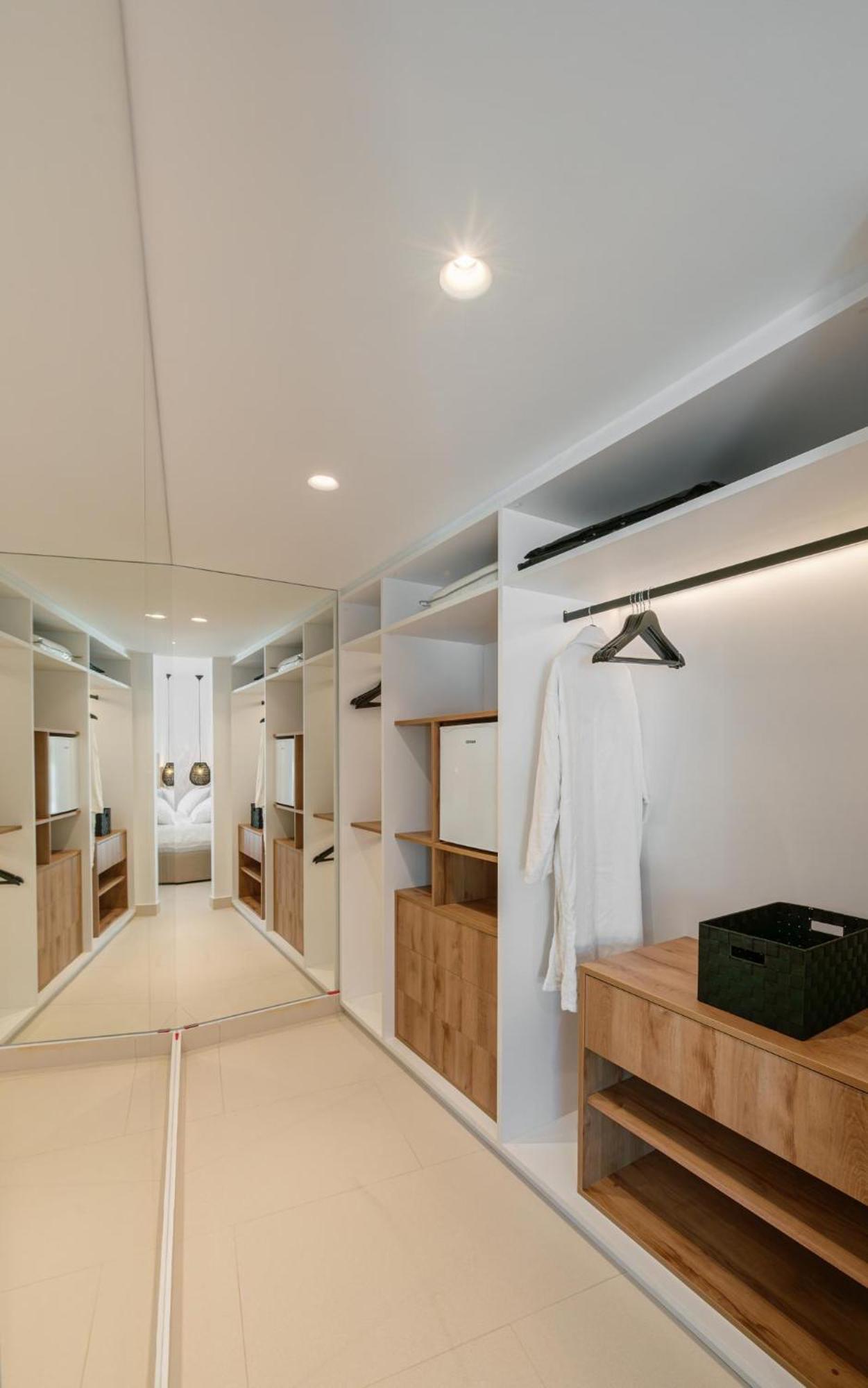 Elia Cove Luxury & Residences Villa Corinth