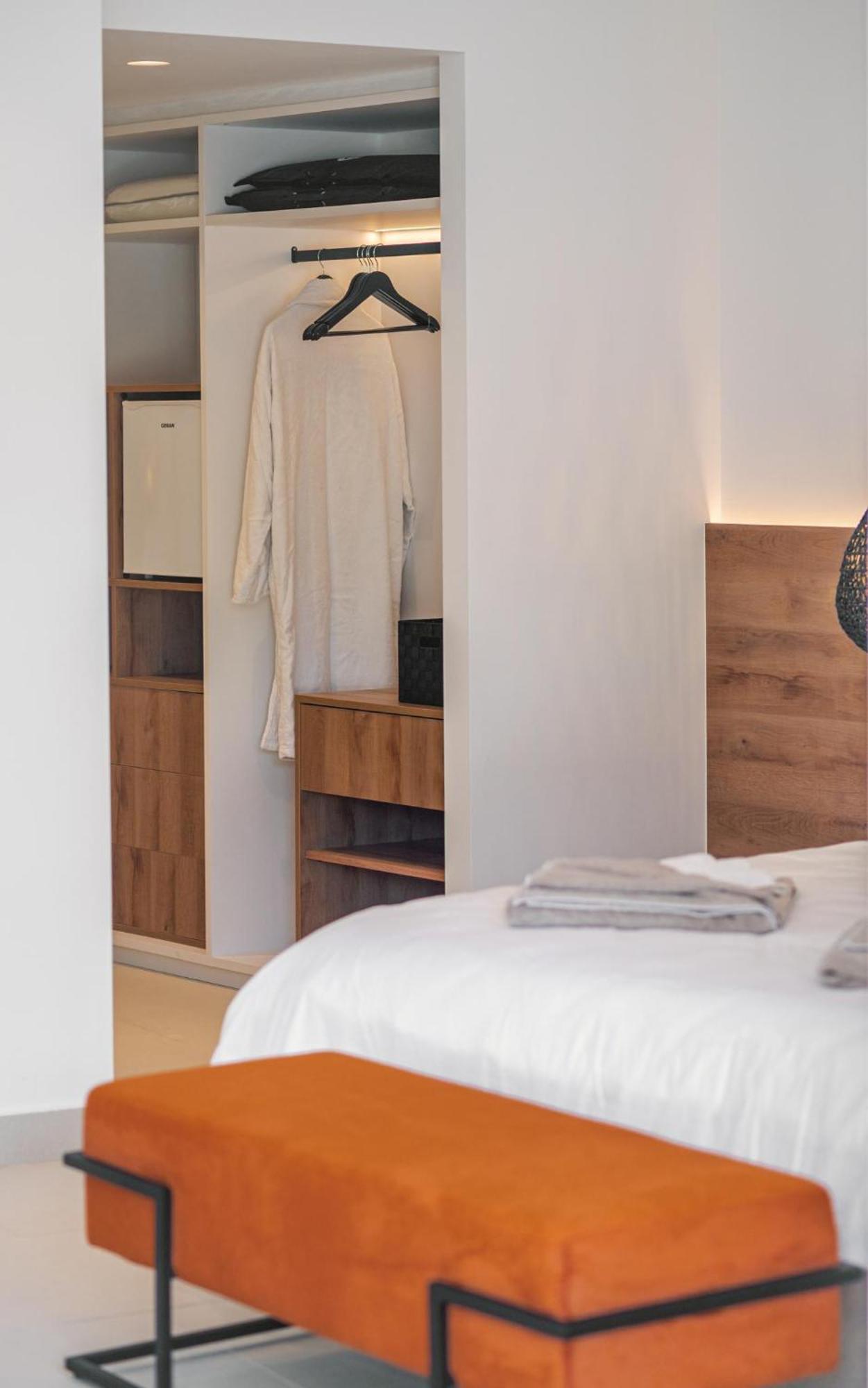 Villa Elia Cove Luxury & Residences *