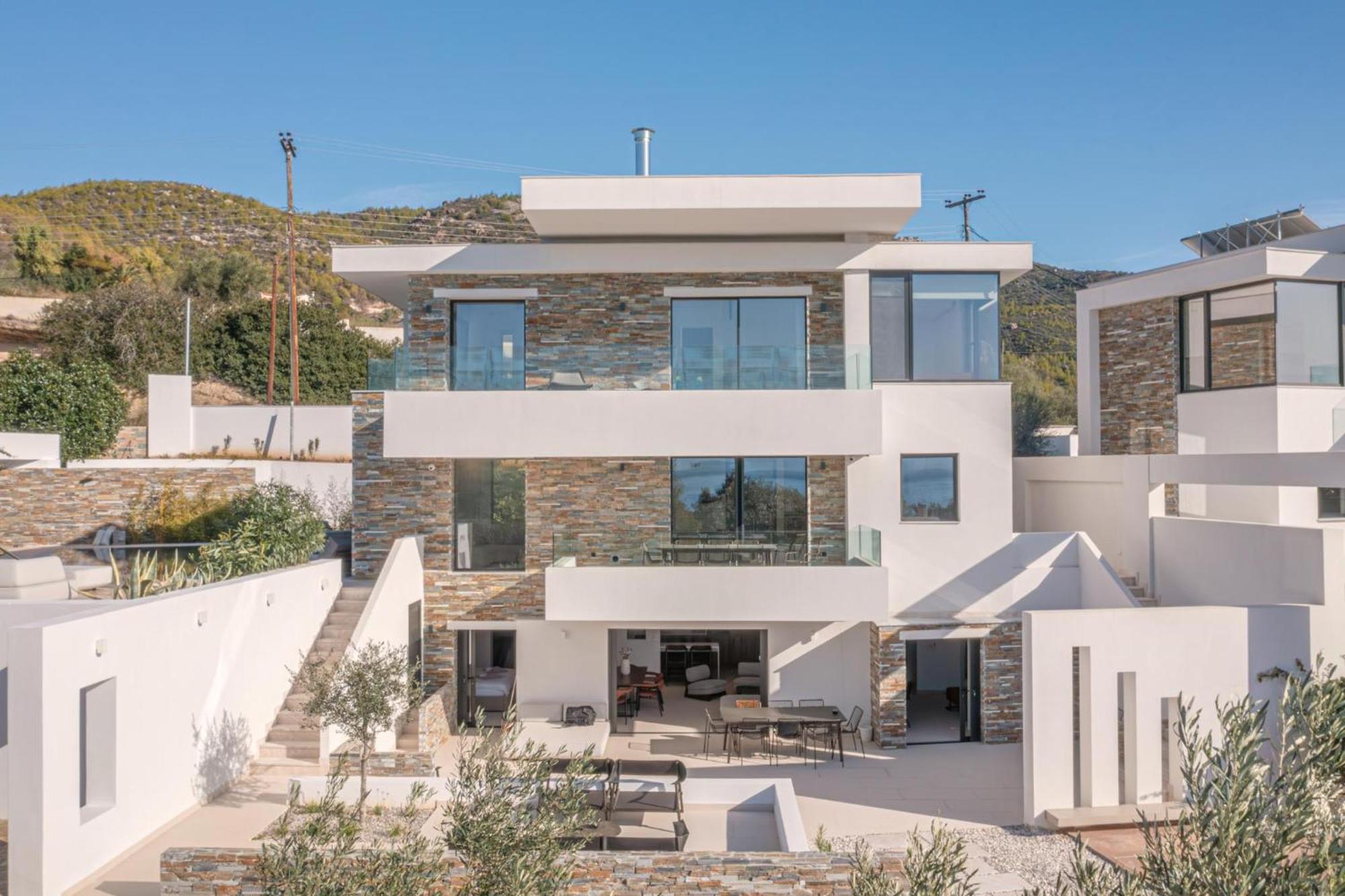 Elia Cove Luxury & Residences Villa