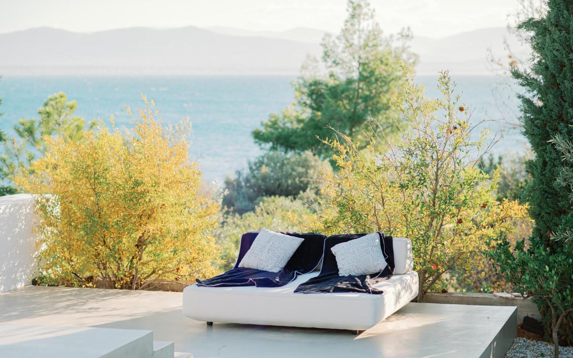 Elia Cove Luxury & Residences Villa *